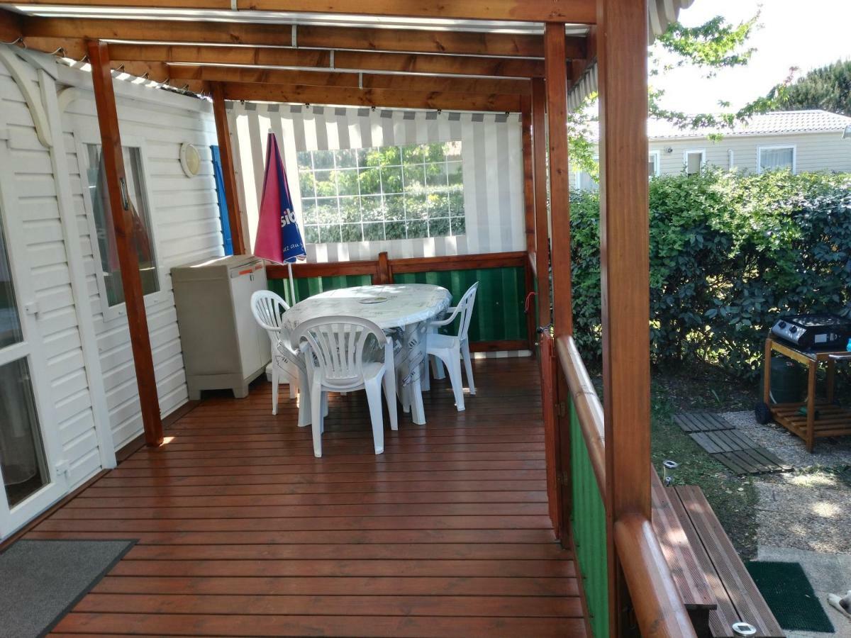 Mobil Home 43 Dans Camping 4 Etoiles Gastes 外观 照片